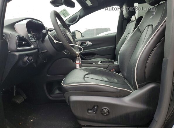 2C4RC1GG3TR170032 2026 CHRYSLER PACIFICA Черный Вид салона спереди