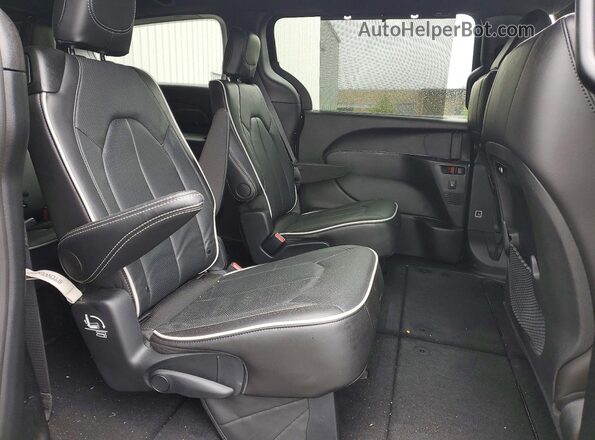 2C4RC1GG3TR170032 2026 CHRYSLER PACIFICA Черный Вид задней части салона