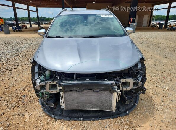 2C4RC1GG4JR246015 2018 CHRYSLER PACIFICA Silver Widok z przodu