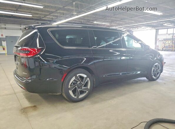 2C4RC1GG4VR554050 2027 CHRYSLER PACIFICA Black Rear right