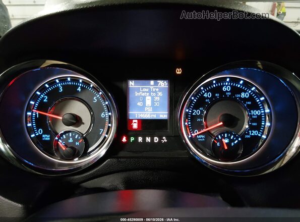 2C4RC1GG5GR177103 2016 CHRYSLER TOWN & COUNTRY Gray უკანა სავარძლების ხედი