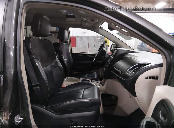 2C4RC1GG5GR177103 2016 CHRYSLER TOWN & COUNTRY Gray წინა სალონის ხედი