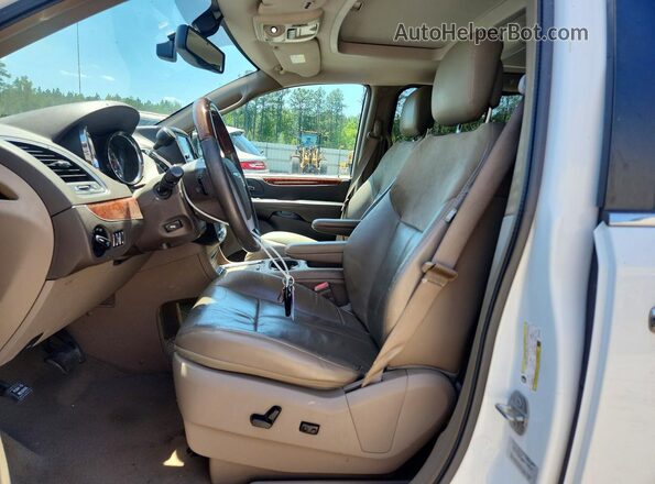 2C4RC1GG5GR191468 2016 CHRYSLER TOWN White Widok wnętrza z przodu