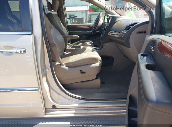 2C4RC1GG5GR207068 2016 CHRYSLER TOWN & COUNTRY Коричневый 