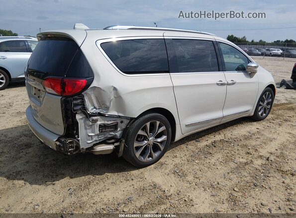 2C4RC1GG5HR553798 2017 CHRYSLER PACIFICA White Trasero derecho