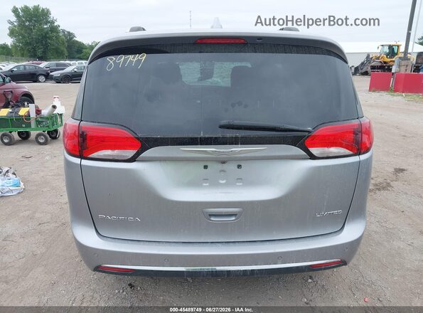 2C4RC1GG5HR620108 2017 CHRYSLER PACIFICA Silver 