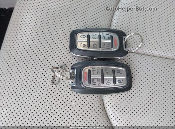 2C4RC1GG5HR620108 2017 CHRYSLER PACIFICA Silver წინა პანელის ხედი
