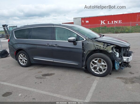 2C4RC1GG5HR759896 2017 CHRYSLER PACIFICA Gray 360 interior view