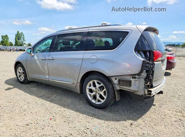 2C4RC1GG5KR731149 2019 CHRYSLER PACIFICA Silver Trasero izquierdo