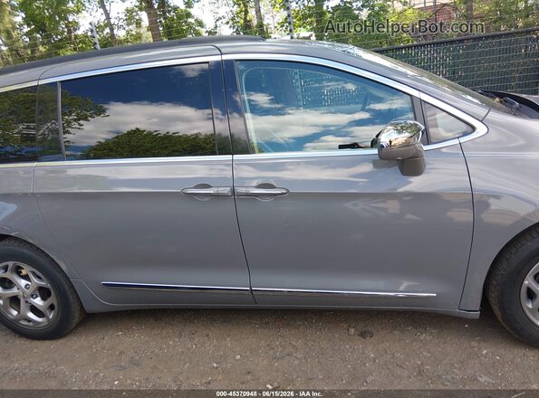 2C4RC1GG5NR198157 2022 CHRYSLER PACIFICA Gray უკანა სალონის ხედი