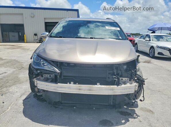 2C4RC1GG6JR175027 2018 CHRYSLER PACIFICA Бежевый Вид спереди