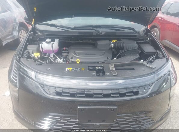 2C4RC1GG6VR552395 2027 CHRYSLER PACIFICA Black Widok z tyłu