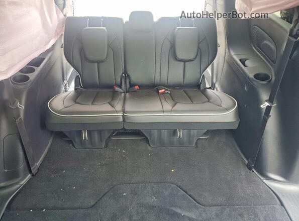 2C4RC1GG6VR552901 2027 CHRYSLER PACIFICA Black 