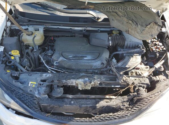 2C4RC1GG7LR177226 2020 CHRYSLER PACIFICA White Widok komory silnika