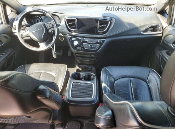 2C4RC1GG7LR177226 2020 CHRYSLER PACIFICA White Widok deski rozdzielczej