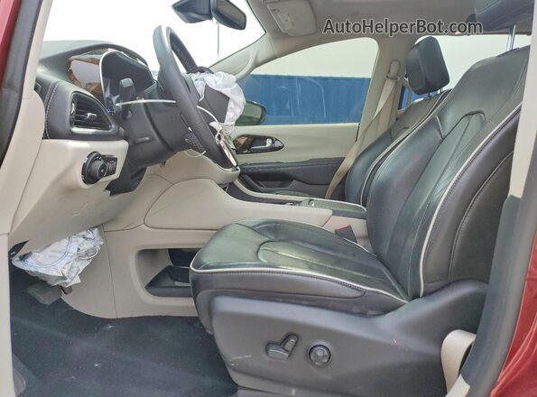 2C4RC1GG7PR501118 2023 CHRYSLER PACIFICA Burgundy Widok wnętrza z przodu
