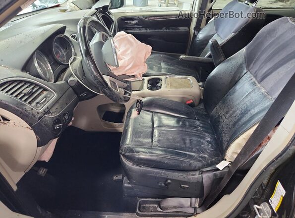 2C4RC1GG8GR104520 2016 CHRYSLER TOWN Black Սալոնի դիմացի տեսք