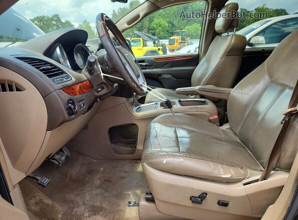 2C4RC1GG8GR233079 2016 CHRYSLER TOWN Gray Սալոնի դիմացի տեսք