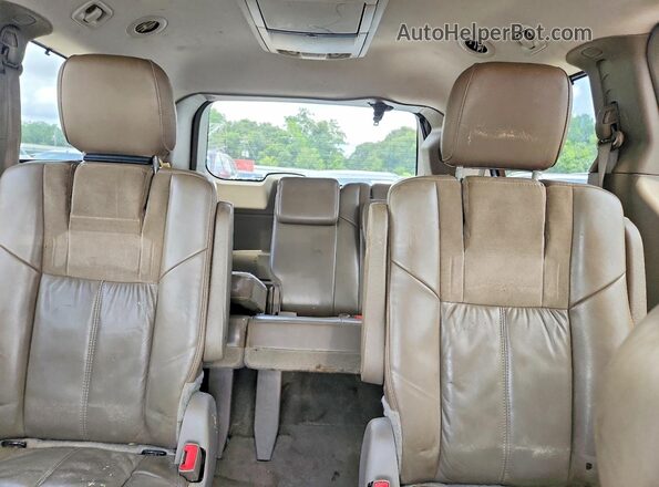 2C4RC1GG8GR233079 2016 CHRYSLER TOWN Gray Հետևի նստատեղերի տեսք
