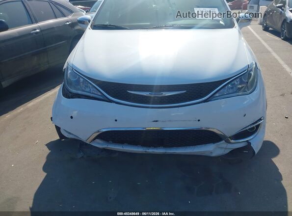 2C4RC1GG8JR204267 2018 CHRYSLER PACIFICA White Vista frontal