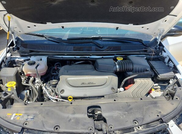 2C4RC1GG8TR176313 2026 CHRYSLER PACIFICA White 