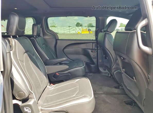 2C4RC1GG9SR515692 2025 CHRYSLER PACIFICA Черный Вид задней части салона