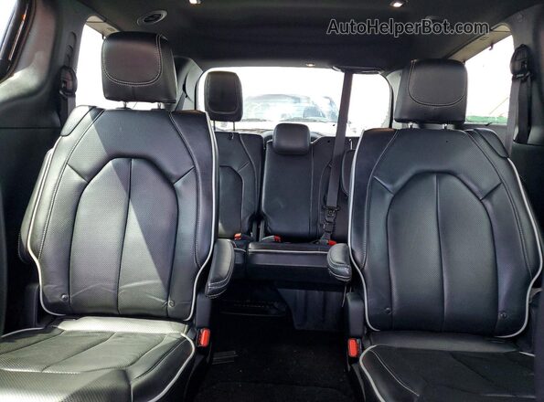 2C4RC1GG9SR515692 2025 CHRYSLER PACIFICA Черный Вид задних сидений
