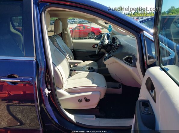 2C4RC1GGXHR643402 2017 CHRYSLER PACIFICA Blue Սալոնի դիմացի տեսք