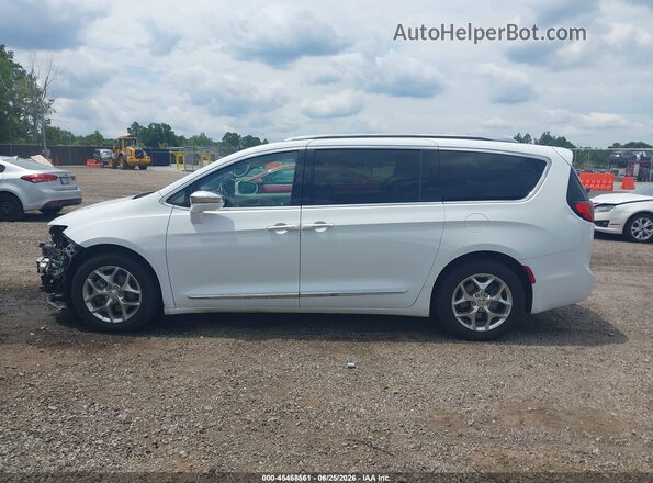 2C4RC1GGXHR754385 2017 CHRYSLER PACIFICA White 