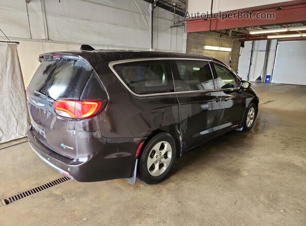 2C4RC1H70JR125142 2018 CHRYSLER PACIFICA Черный 
