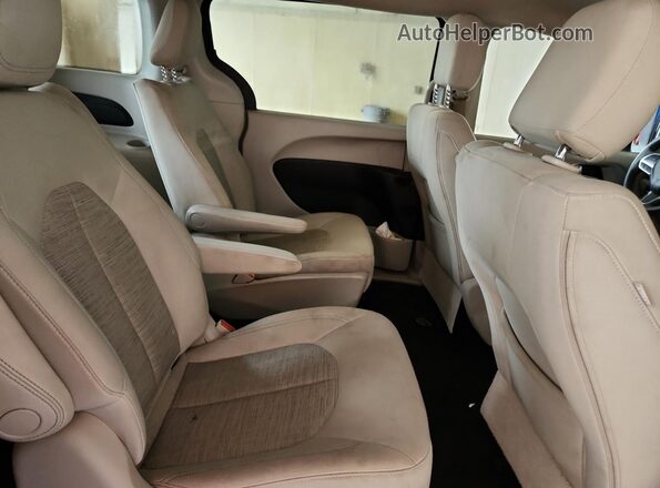 2C4RC1H70JR125142 2018 CHRYSLER PACIFICA Черный 