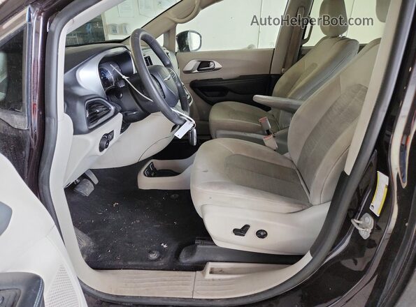 2C4RC1H70JR125142 2018 CHRYSLER PACIFICA Черный 