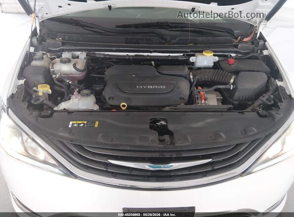 2C4RC1H71JR306914 2018 CHRYSLER PACIFICA White 