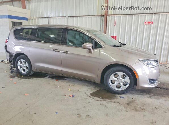 2C4RC1H72JR126972 2018 CHRYSLER PACIFICA Gray Առջևի աջ