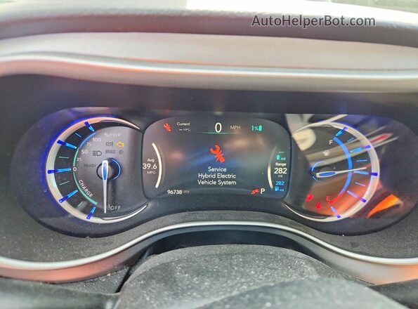 2C4RC1H72JR126972 2018 CHRYSLER PACIFICA Gray Սարքավորումների վահանակի տեսք