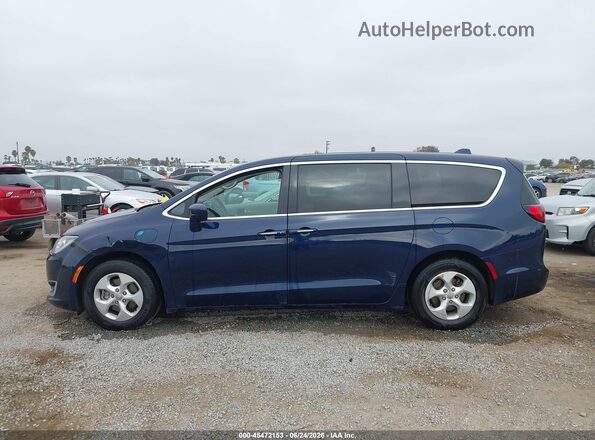 2C4RC1H79JR236546 2018 CHRYSLER PACIFICA Blue Widok wnętrza 360 stopni