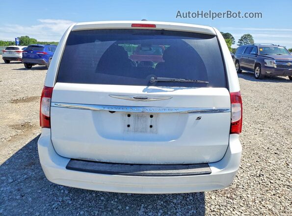 2C4RC1HG3GR191399 2016 CHRYSLER TOWN White Widok z tyłu