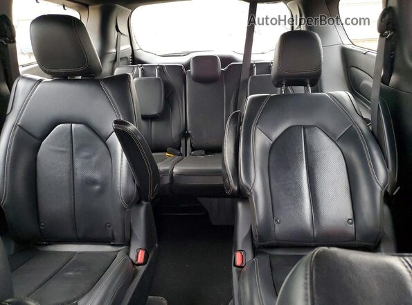 2C4RC1L70LR288139 2020 CHRYSLER PACIFICA Burgundy უკანა სავარძლების ხედი
