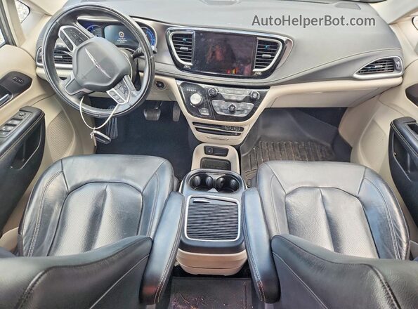 2C4RC1L72NR119081 2022 CHRYSLER PACIFICA Gray Առջևի վահանակի տեսք