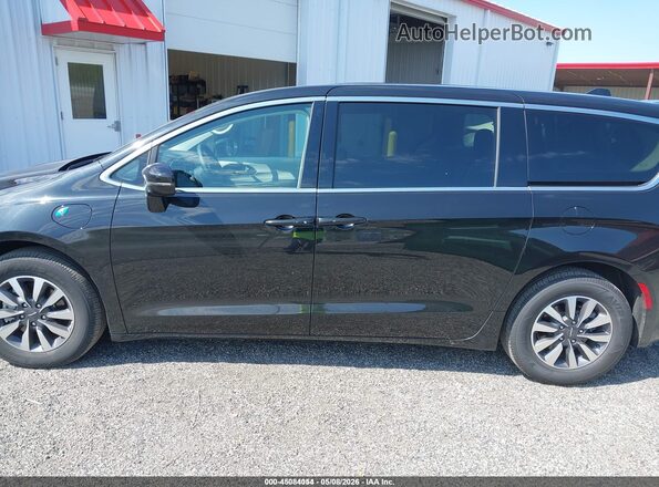 2C4RC1L72NR222050 2022 CHRYSLER PACIFICA Черный 