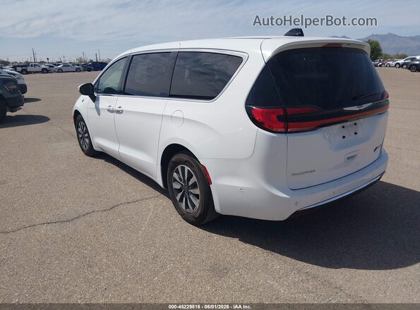 2C4RC1L75PR572761 2023 CHRYSLER PACIFICA White 