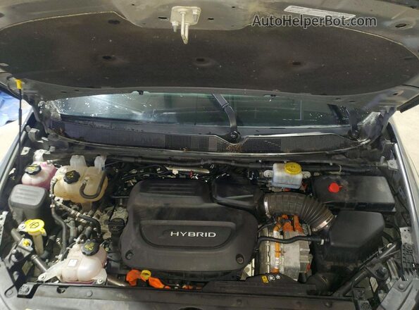 2C4RC1L75PR618038 2023 CHRYSLER PACIFICA Серебряный Вид подкапотного пространства