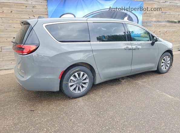 2C4RC1L75PR618055 2023 CHRYSLER PACIFICA Gray Задня права чверть