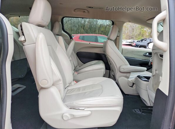 2C4RC1L76MR581156 2021 CHRYSLER PACIFICA Gray უკანა სალონის ხედი