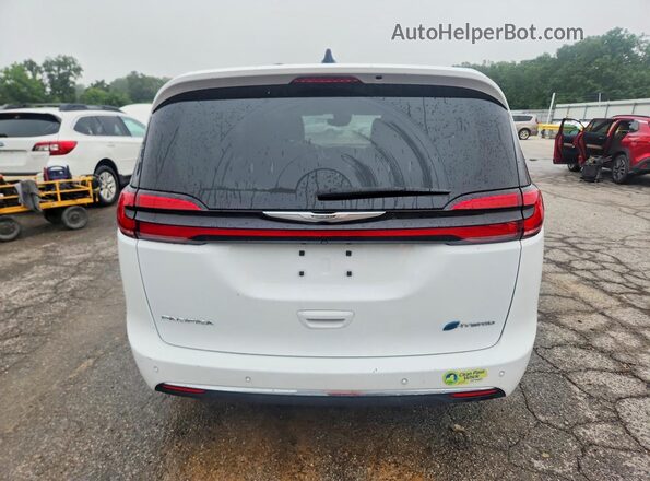 2C4RC1L76PR523309 2023 CHRYSLER PACIFICA White Вид ззаду
