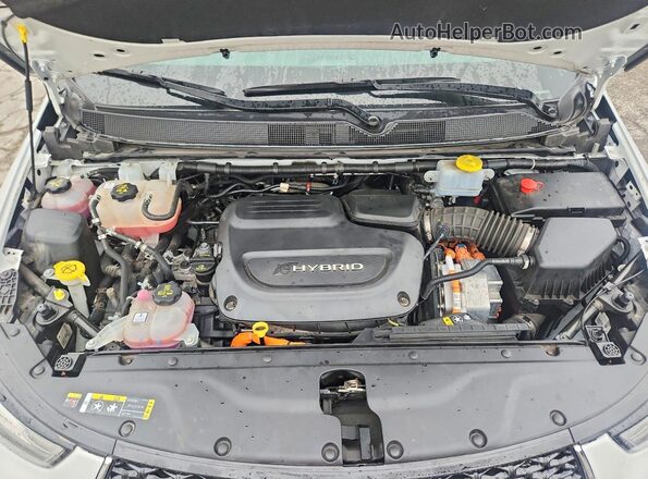 2C4RC1L76PR523309 2023 CHRYSLER PACIFICA White Вид підкапотного простору