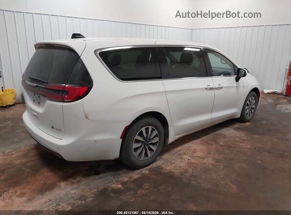 2C4RC1L77PR558876 2023 CHRYSLER PACIFICA White 