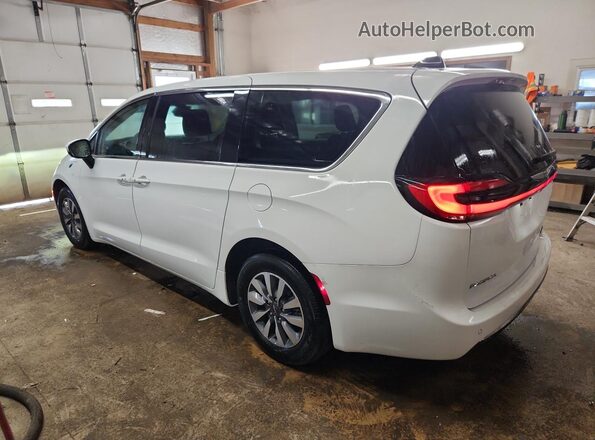2C4RC1L77PR618395 2023 CHRYSLER PACIFICA Белый 