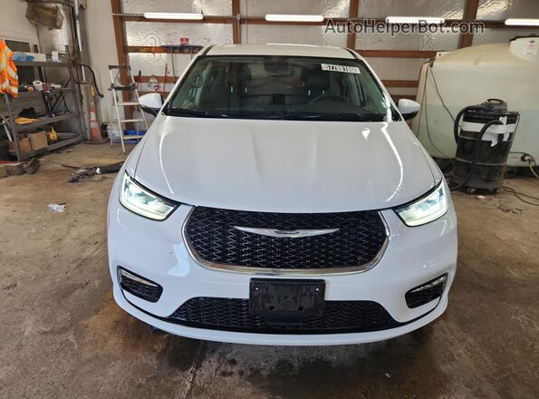 2C4RC1L77PR618395 2023 CHRYSLER PACIFICA Белый Панорамный вид салона 360°