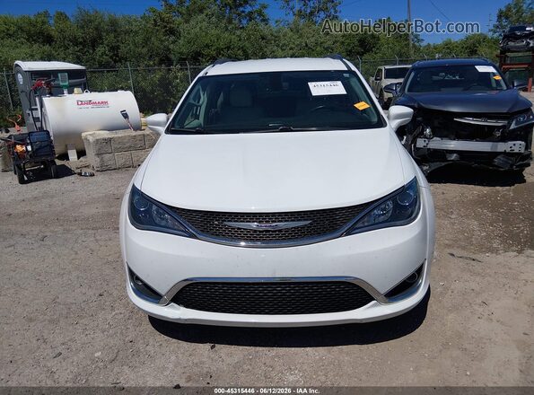 2C4RC1L79LR199444 2020 CHRYSLER PACIFICA White Սարքավորումների վահանակի տեսք